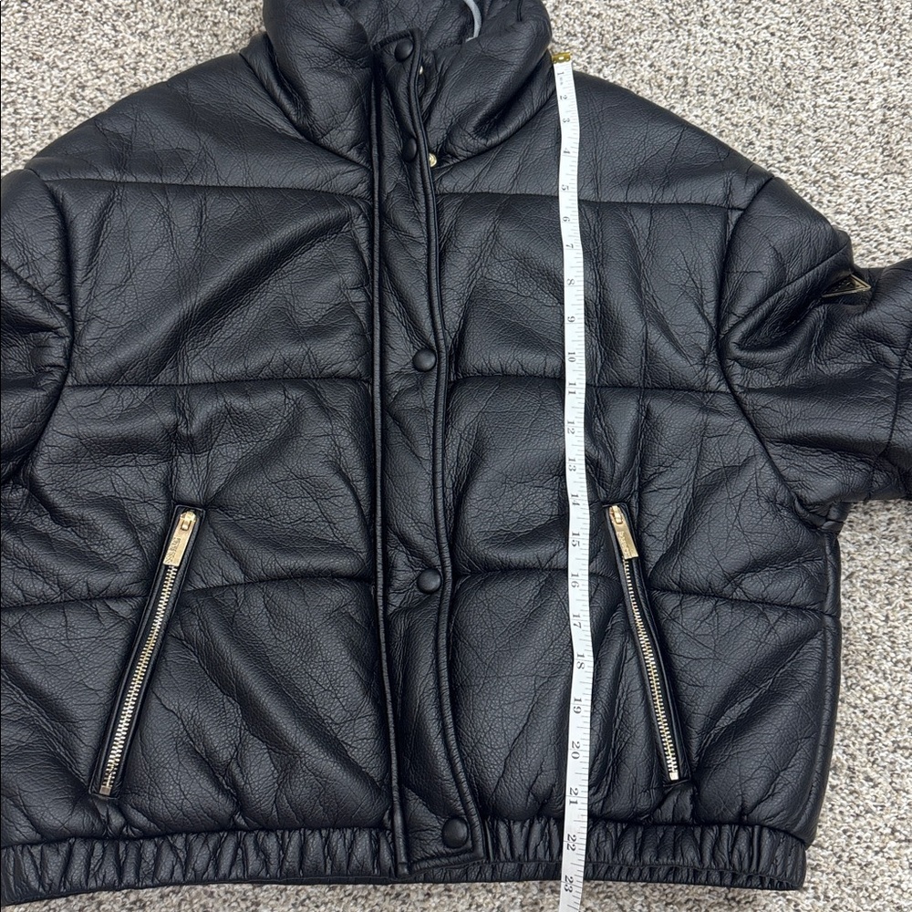 Guess Black Puffer Jacket - Picture 8 of 9
